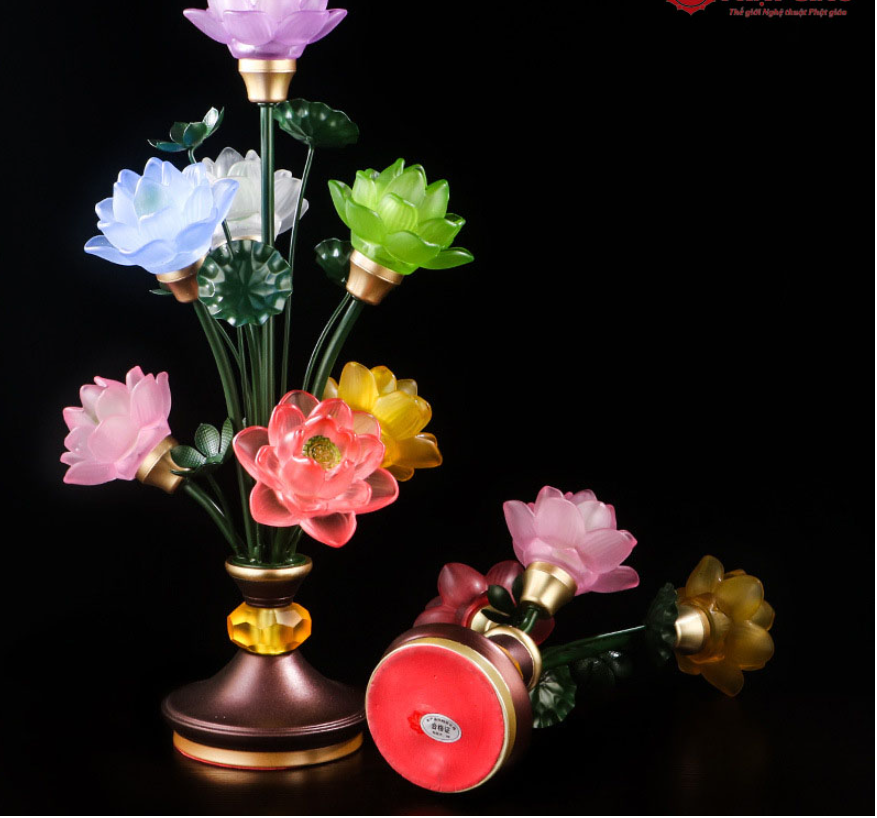 Đèn thờ hoa sen thuỷ tinh siêu đẹp